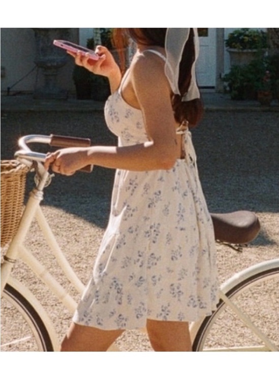Hollister Dresses & Skirts - New Y2K Hollister White Linen Blue Floral Milkmaid Open Back Mini Dress Medium